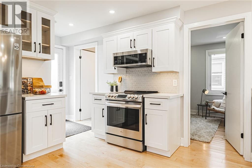 2016 Barton Street E, Hamilton, Ontario  L8H 2Y8 - Photo 9 - 40728887