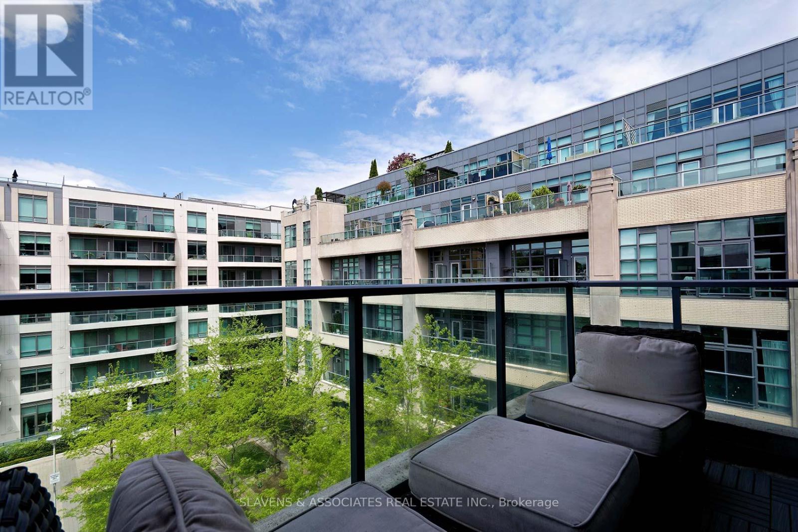 408 - 380 Macpherson Avenue, Toronto, Ontario  M4V 3E3 - Photo 14 - C12159110