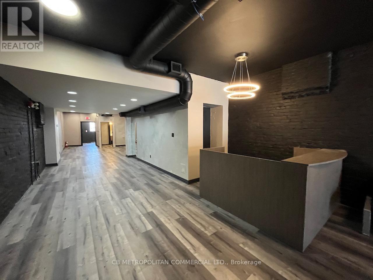 401 Spadina Avenue, Toronto, Ontario  M5T 2G6 - Photo 7 - C12097213