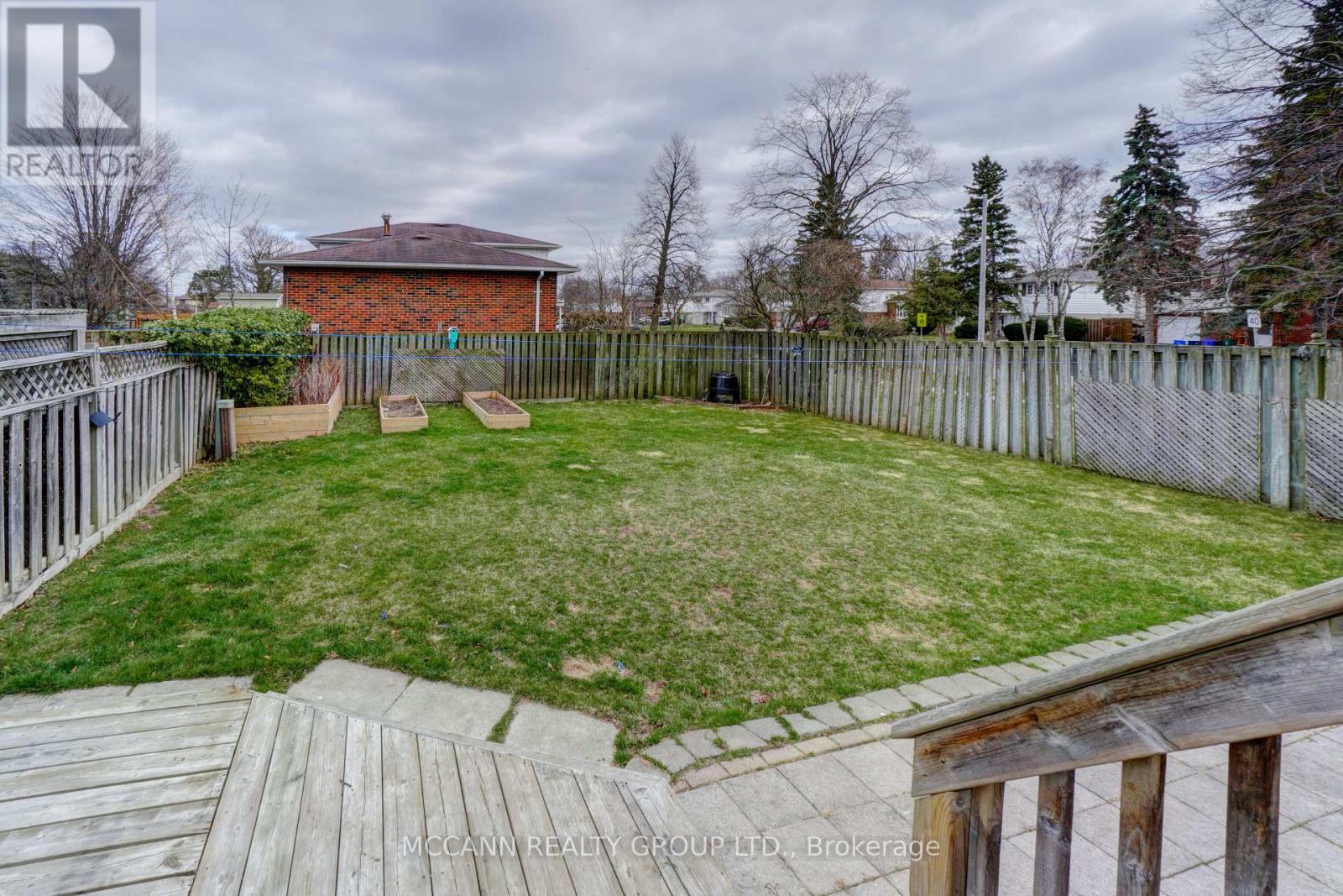 68 Dreyer Drive E, Ajax, Ontario  L1S 1J5 - Photo 35 - E12106844