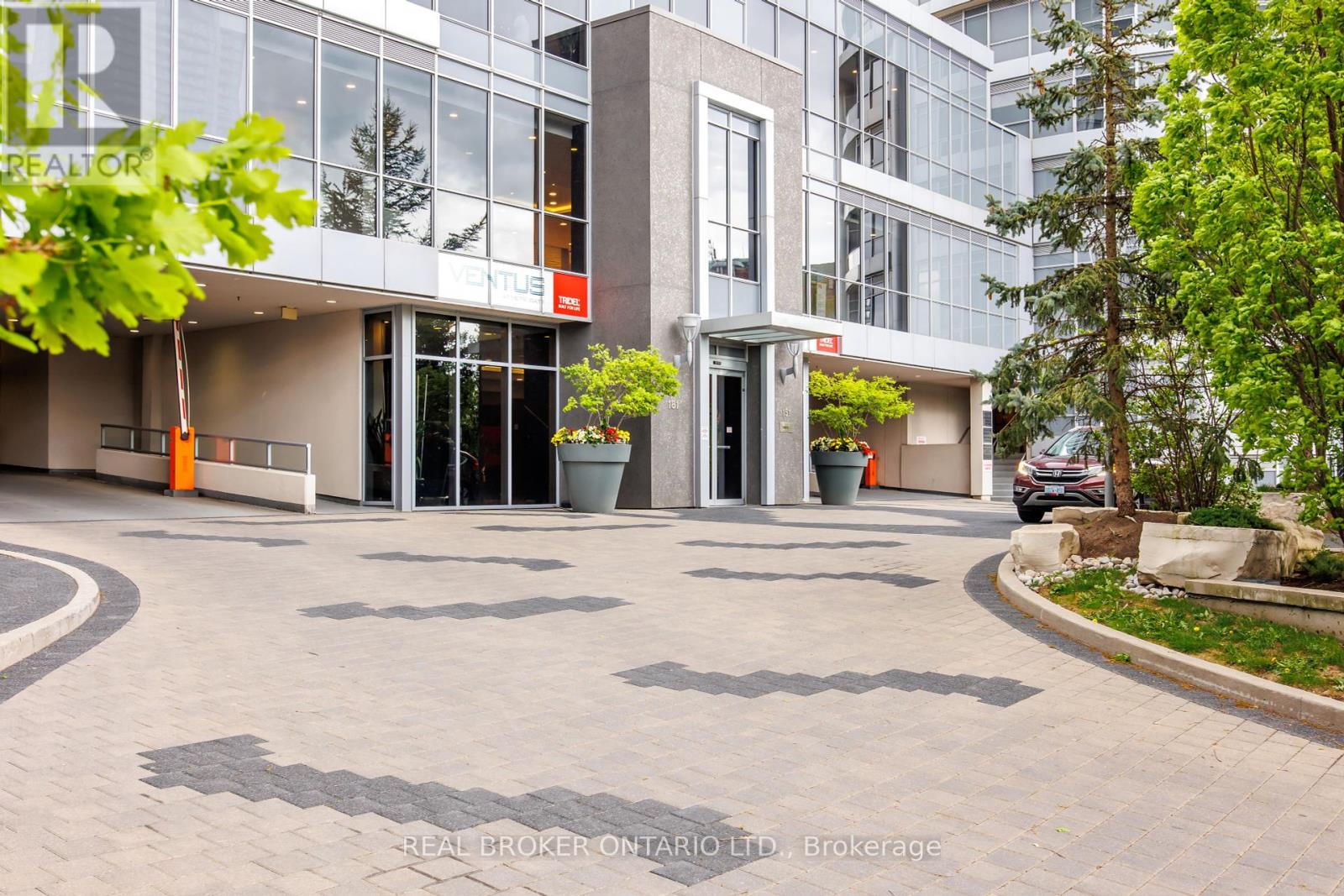 119 - 181 Village Green Square, Toronto (Agincourt South-Malvern West), Ontario  M1S 0K6 - Photo 25 - E12159218