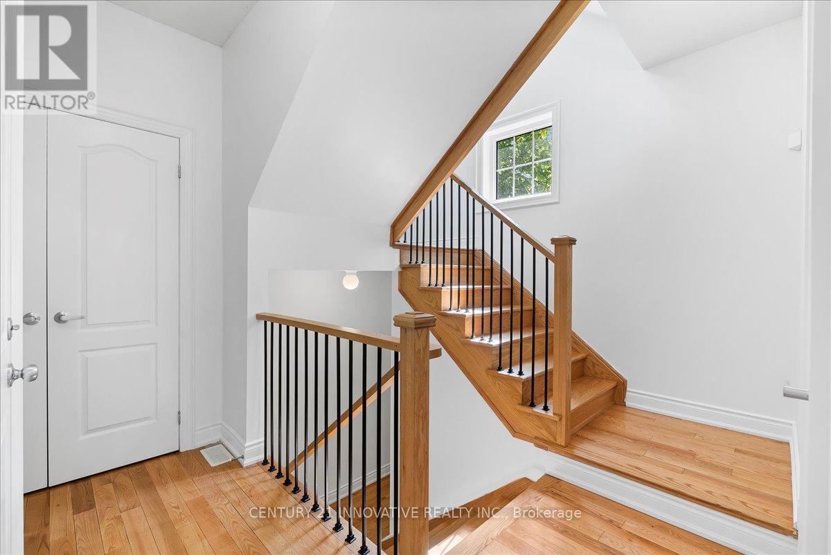 947 Finley Avenue, Ajax (South West), Ontario  L1S 3V5 - Photo 8 - E12159883