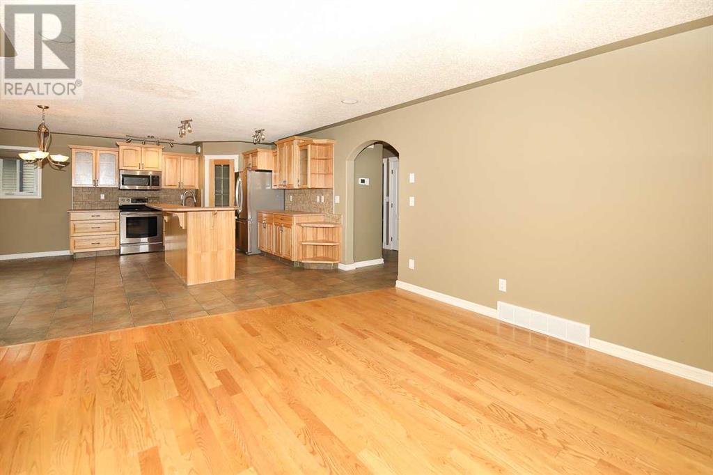 65 Alberts Close, Red Deer, Alberta  T4P 3R1 - Photo 7 - A2222832