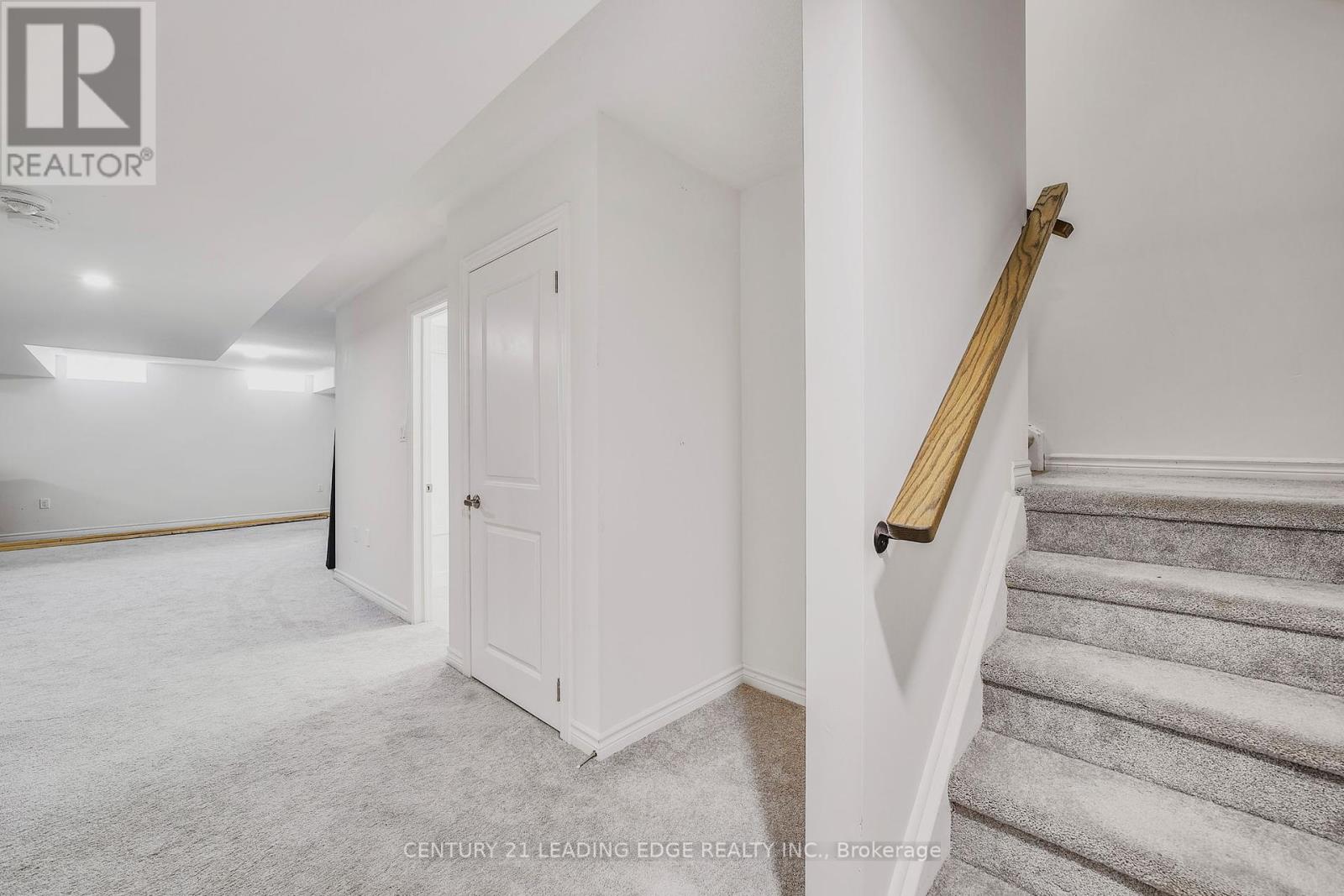 5 Valleo Street, Georgina, Ontario  L4P 0J8 - Photo 36 - N11999438