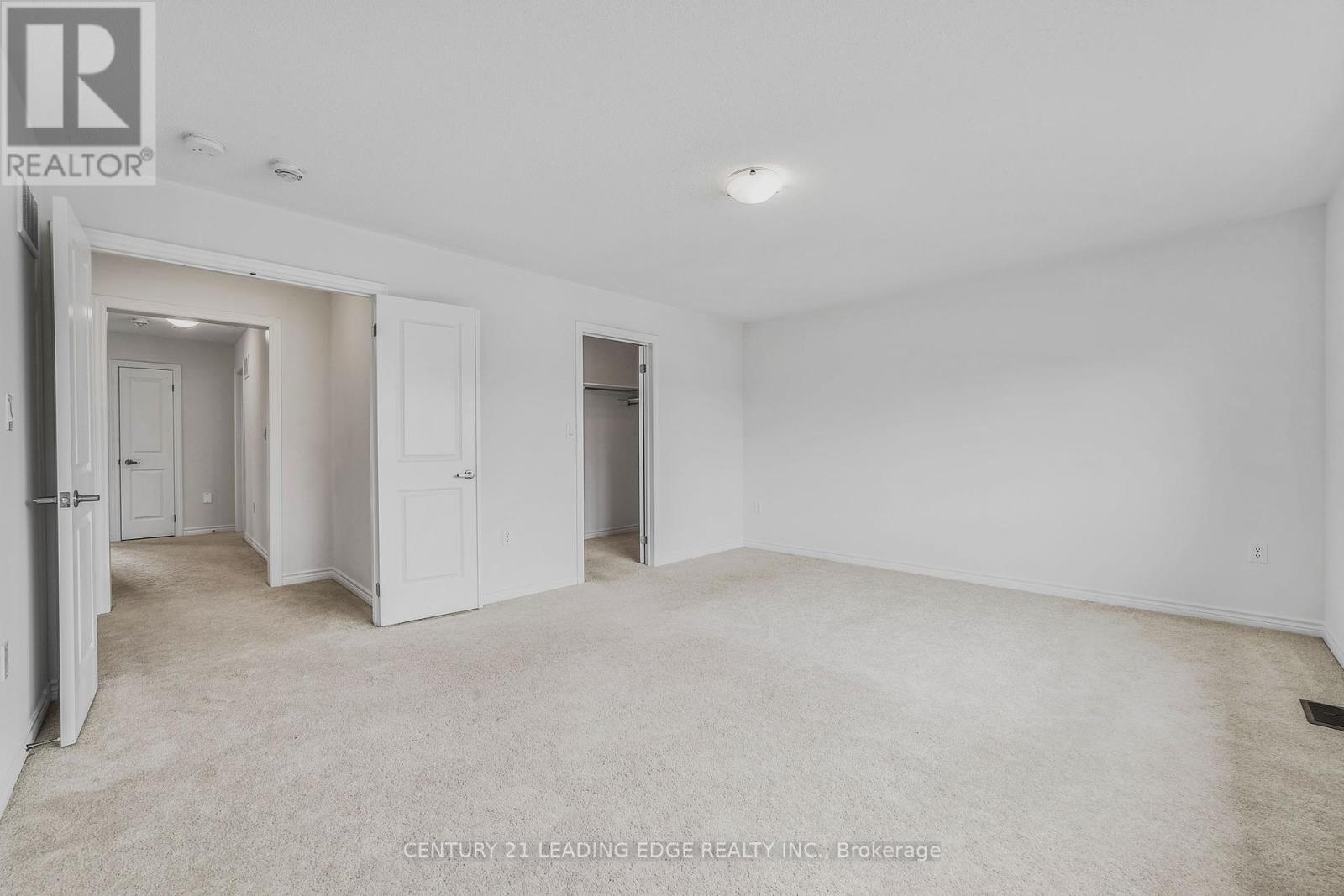 5 Valleo Street, Georgina, Ontario  L4P 0J8 - Photo 28 - N11999438