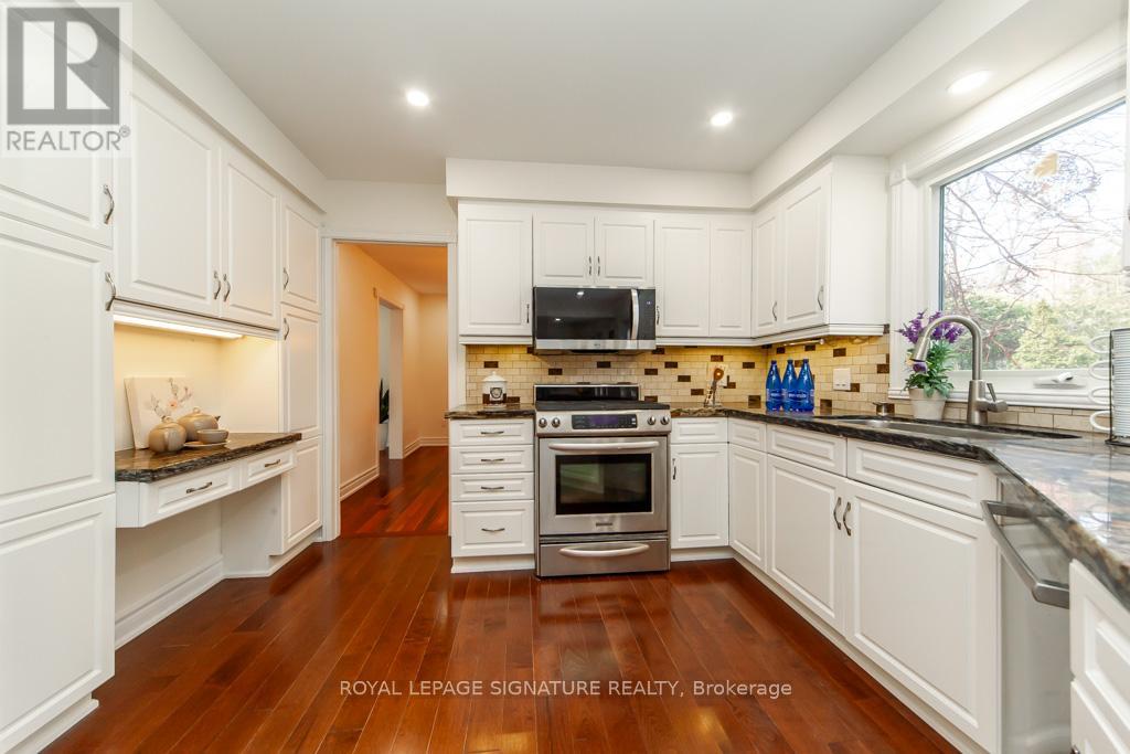 79 Hemingway Crescent, Markham (Unionville), Ontario  L3R 2S4 - Photo 9 - N12074336