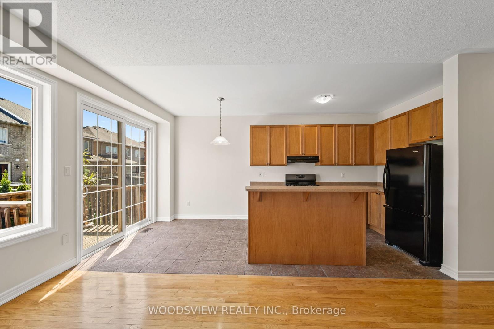 206 Shirrick Drive, Richmond Hill, Ontario  L4E 0C1 - Photo 11 - N12159676
