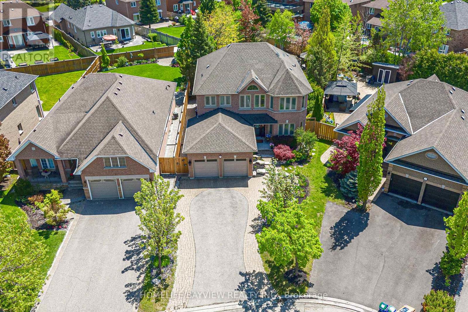 19 Oban Avenue, Vaughan, Ontario  L6A 2E2 - Photo 3 - N12157953