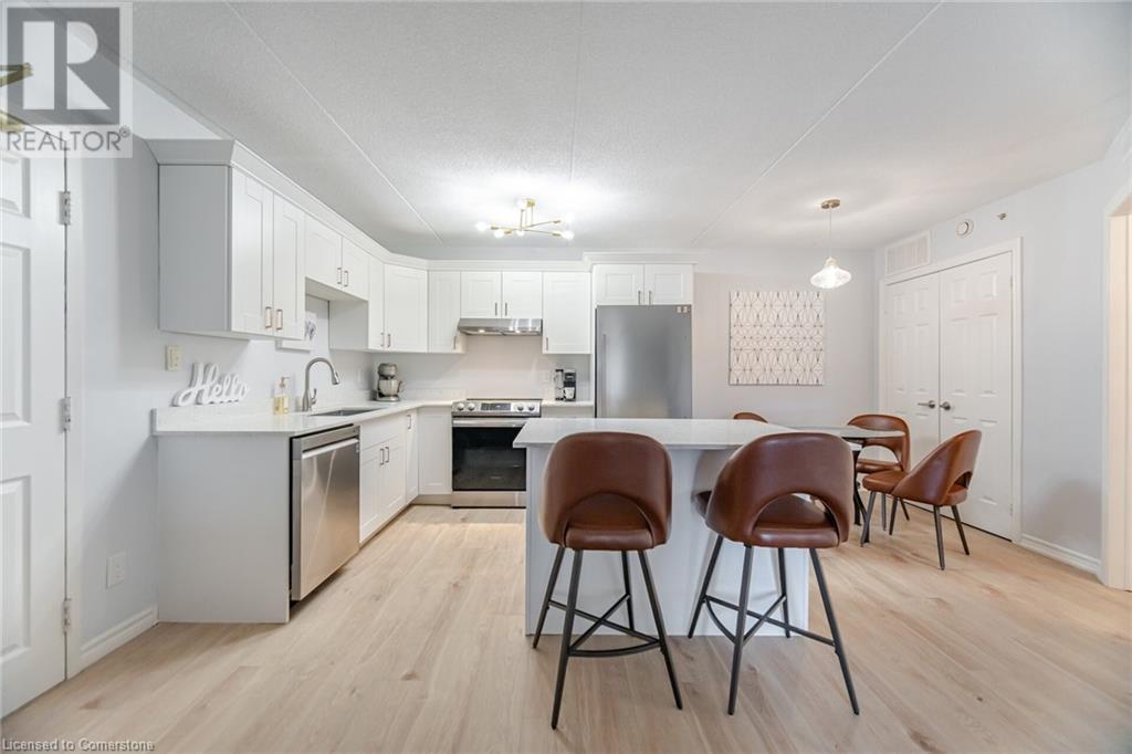 4005 Kilmer Drive Unit# 104, Burlington, Ontario  L7M 4M2 - Photo 5 - 40730573