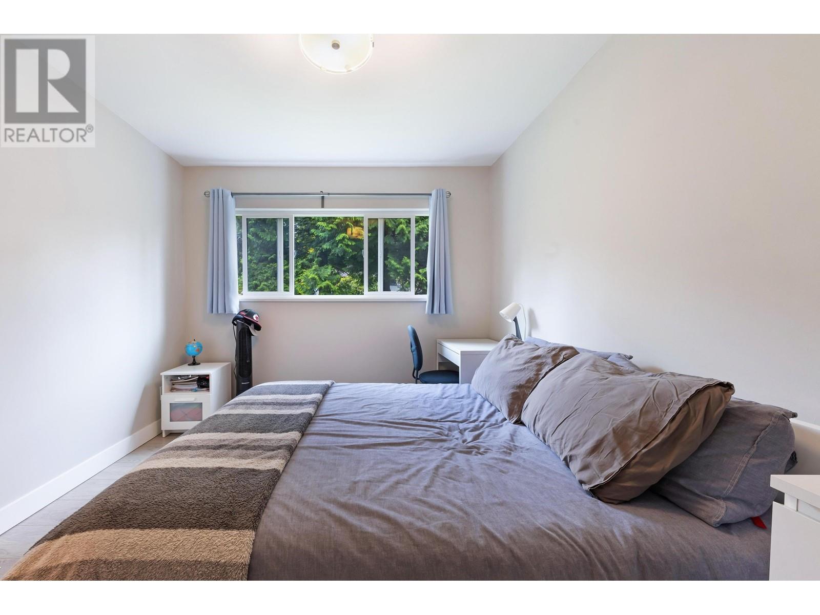 4477 Primrose Lane, North Vancouver, British Columbia  V7R 4H1 - Photo 4 - R3004515