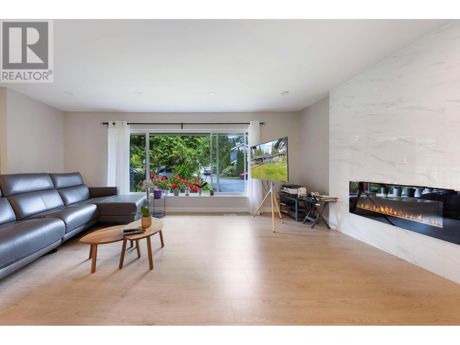 4477 Primrose Lane, North Vancouver, British Columbia  V7R 4H1 - Photo 15 - R3004515