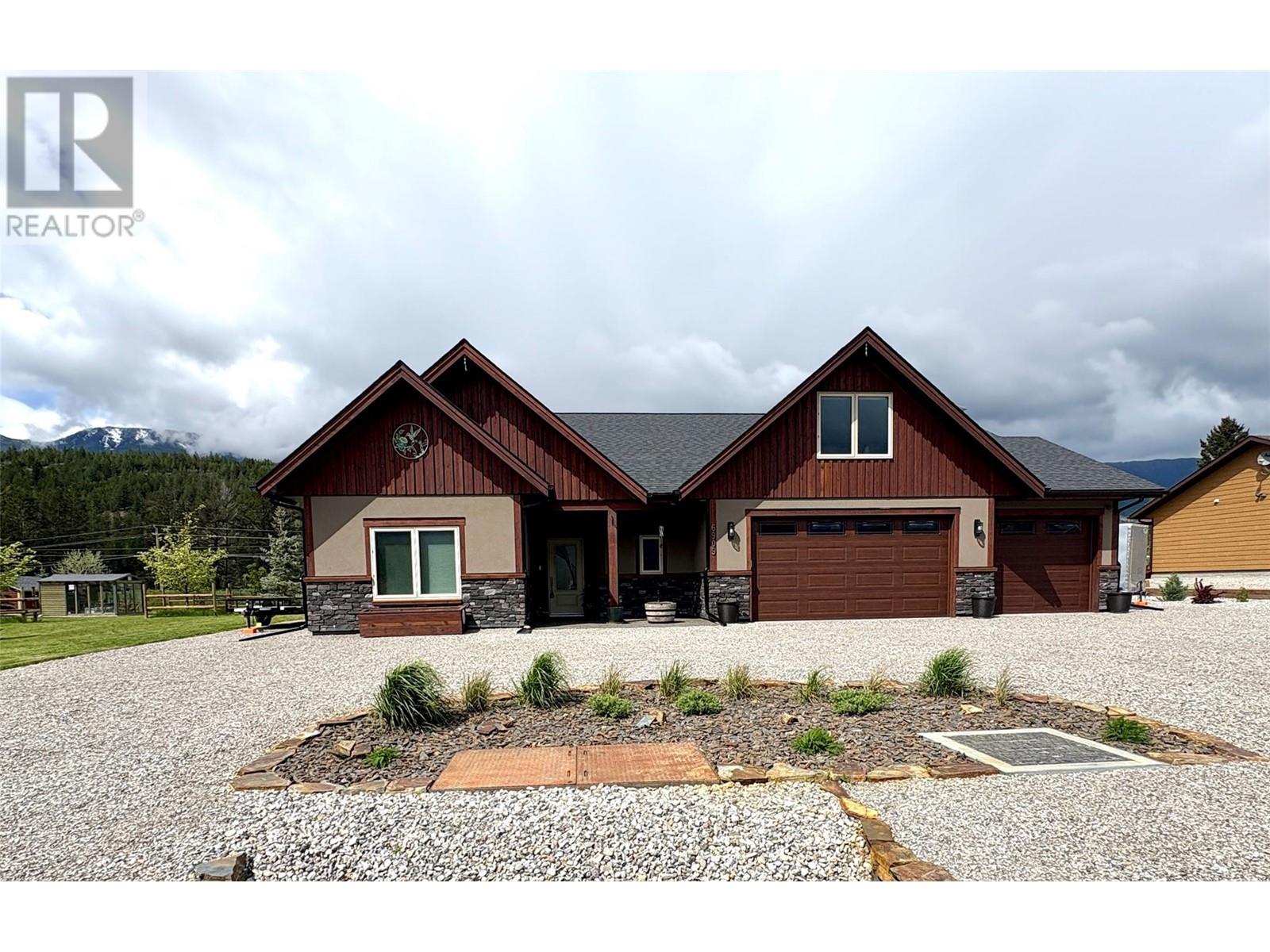 6909 Columbia Ridge Road, Fairmont Hot Springs, British Columbia  V0B 1L0 - Photo 1 - 10342194