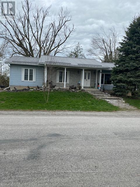 2776 Mary Street, Ramara, Ontario  L0K 1B0 - Photo 1 - S12128112