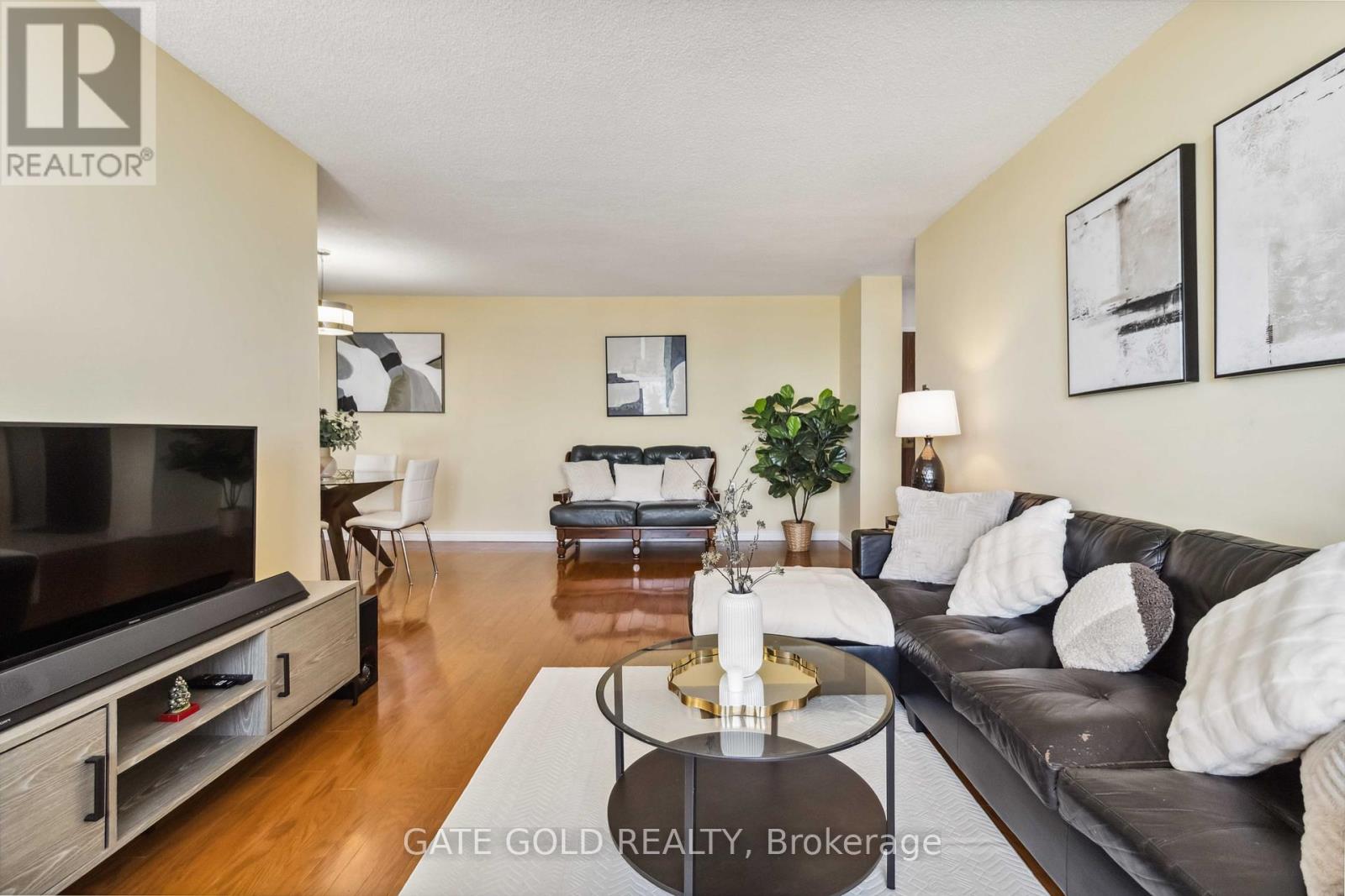 2510 - 18 Knightsbridge Road, Brampton, Ontario  L6T 3X5 - Photo 15 - W12157625
