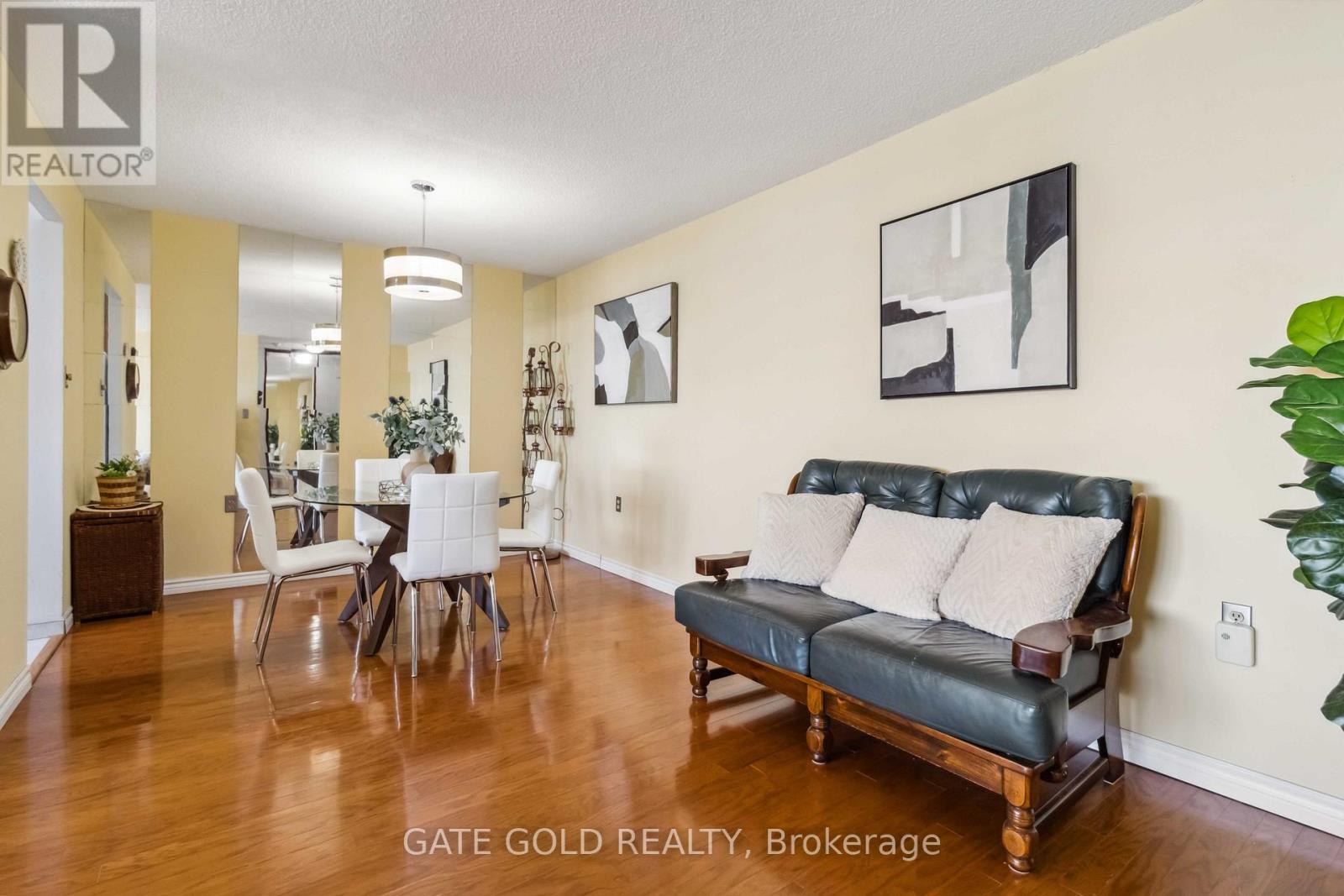 2510 - 18 Knightsbridge Road, Brampton, Ontario  L6T 3X5 - Photo 16 - W12157625