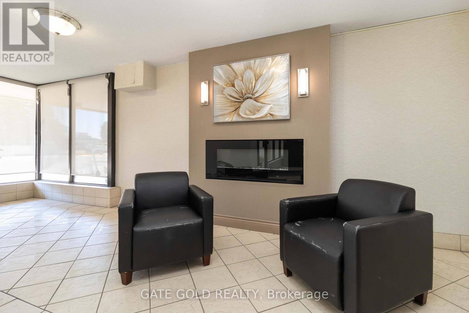 2510 - 18 Knightsbridge Road, Brampton, Ontario  L6T 3X5 - Photo 7 - W12157625