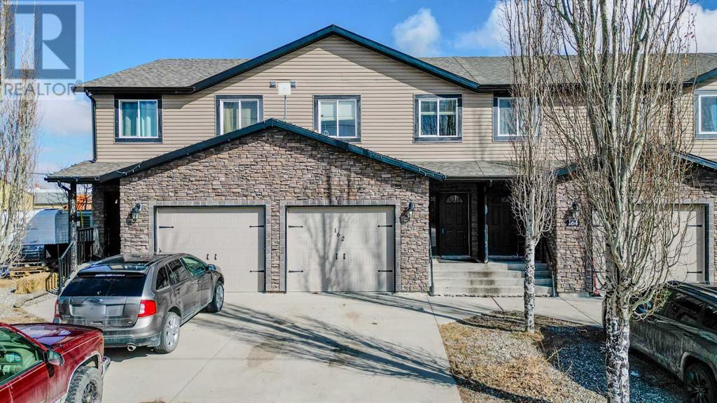 162 3 Street W, Cardston, Alberta  T0K 0K0 - Photo 1 - A2203547