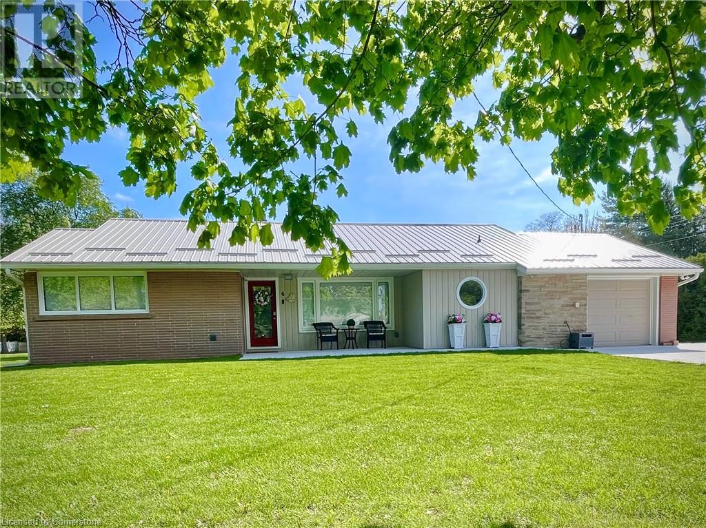 Property at 6 RYERSE Crescent image 2