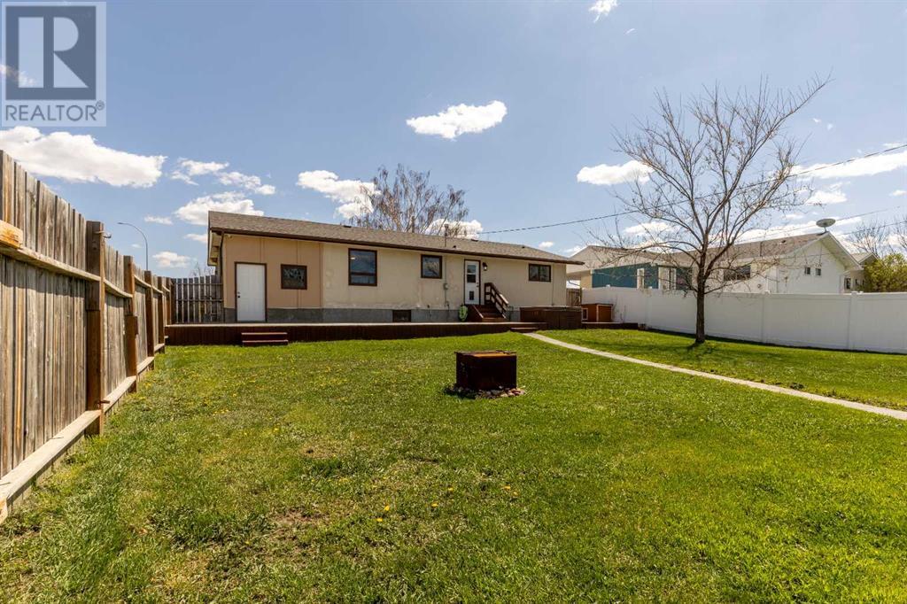 180 N 250 W, Raymond, Alberta  T0K 2S0 - Photo 40 - A2214854
