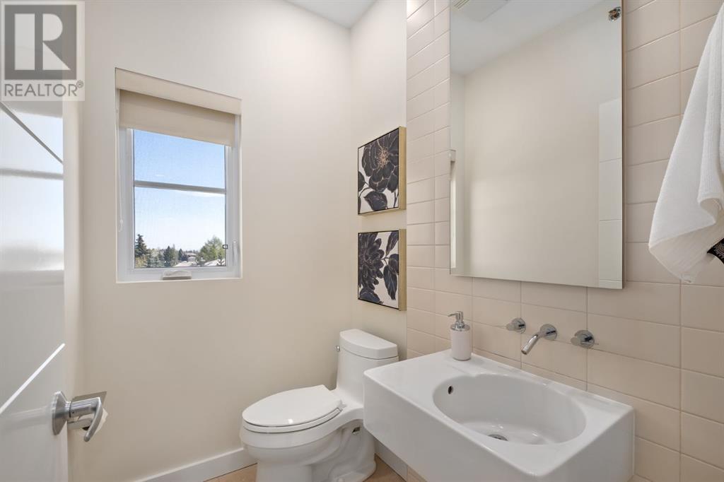 424 Aspen Meadows Hill Sw, Calgary, Alberta  T3H 0G3 - Photo 16 - A2214526
