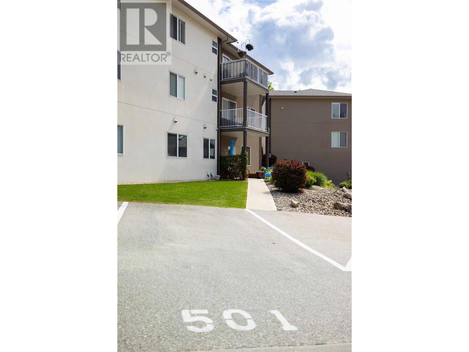 1449 1 Avenue Ne, Salmon Arm, British Columbia  V1E 0C4 - Photo 25 - 10348536