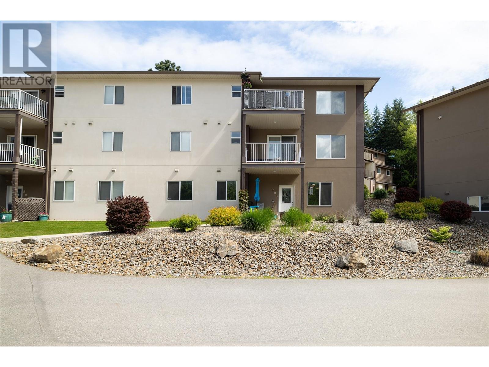 1449 1 Avenue Ne, Salmon Arm, British Columbia  V1E 0C4 - Photo 24 - 10348536
