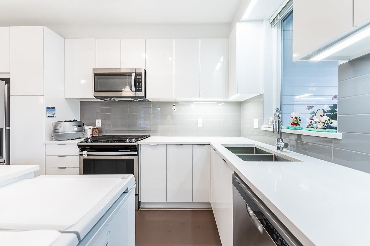 A307 8150 207 Street, Langley, British Columbia  V2Y 4J2 - Photo 4 - R3004217