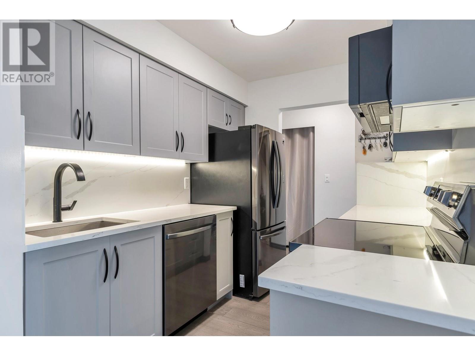 605 3740 ALBERT STREET, Burnaby, British Columbia