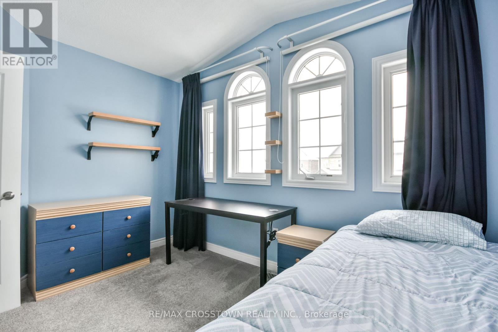 51 Catherine Drive, Barrie, Ontario  L4N 0H1 - Photo 16 - S12146591