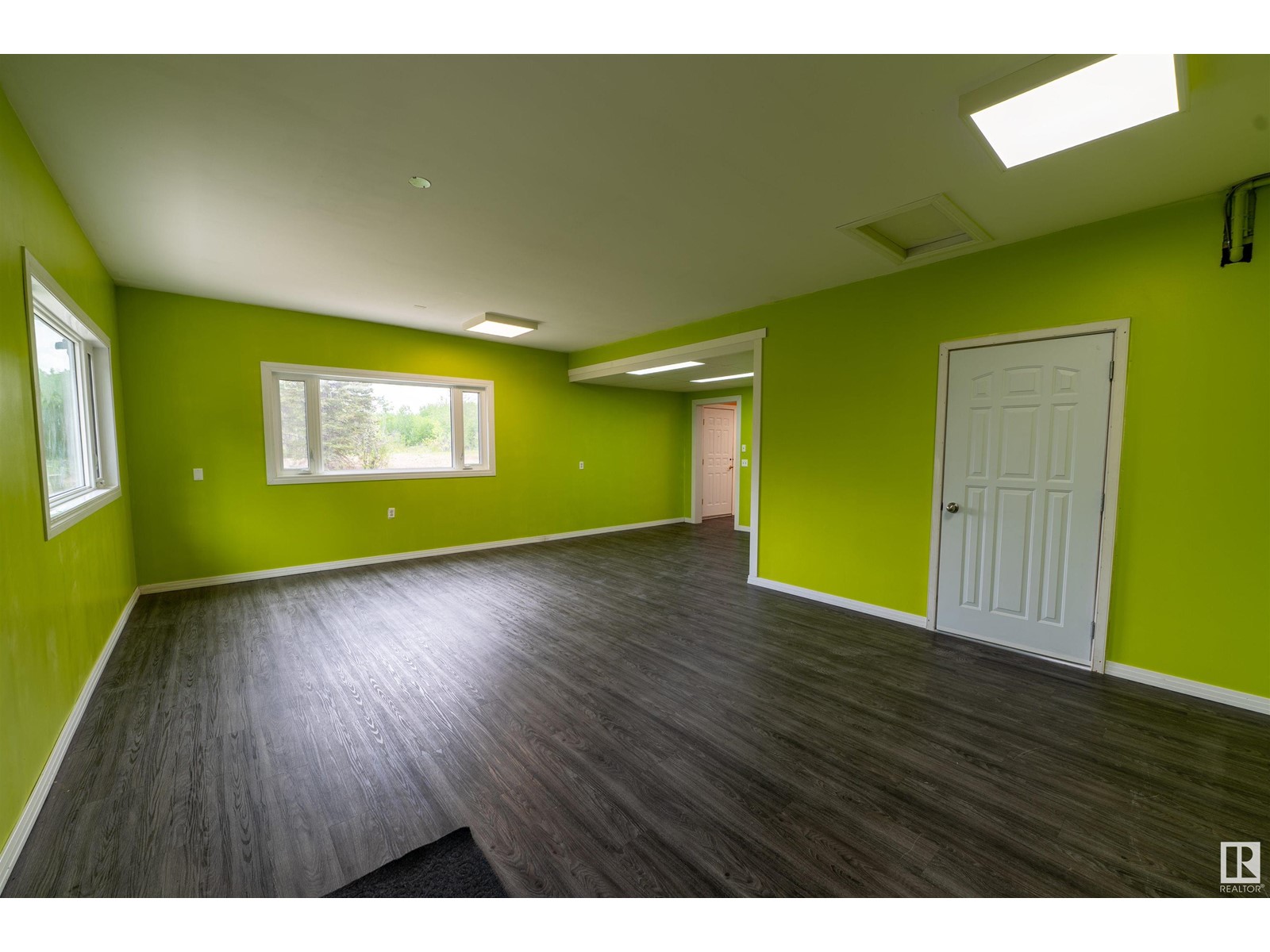 Property at 55121 Range Road 32 image 3