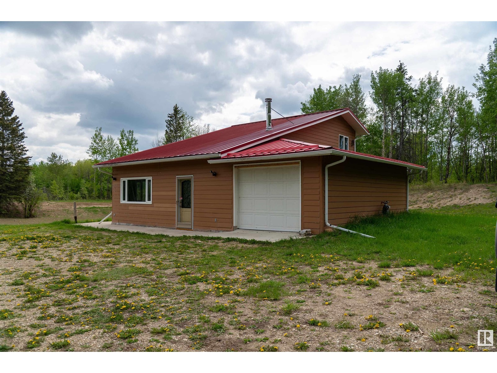 55121 Range Road 32, Rural Lac Ste. Anne County, Alberta  T0E 1A0 - Photo 2 - E4437441