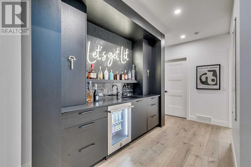 110 Lissington Drive Sw, Calgary, Alberta  T3E 5E3 - Photo 24 - A2216231