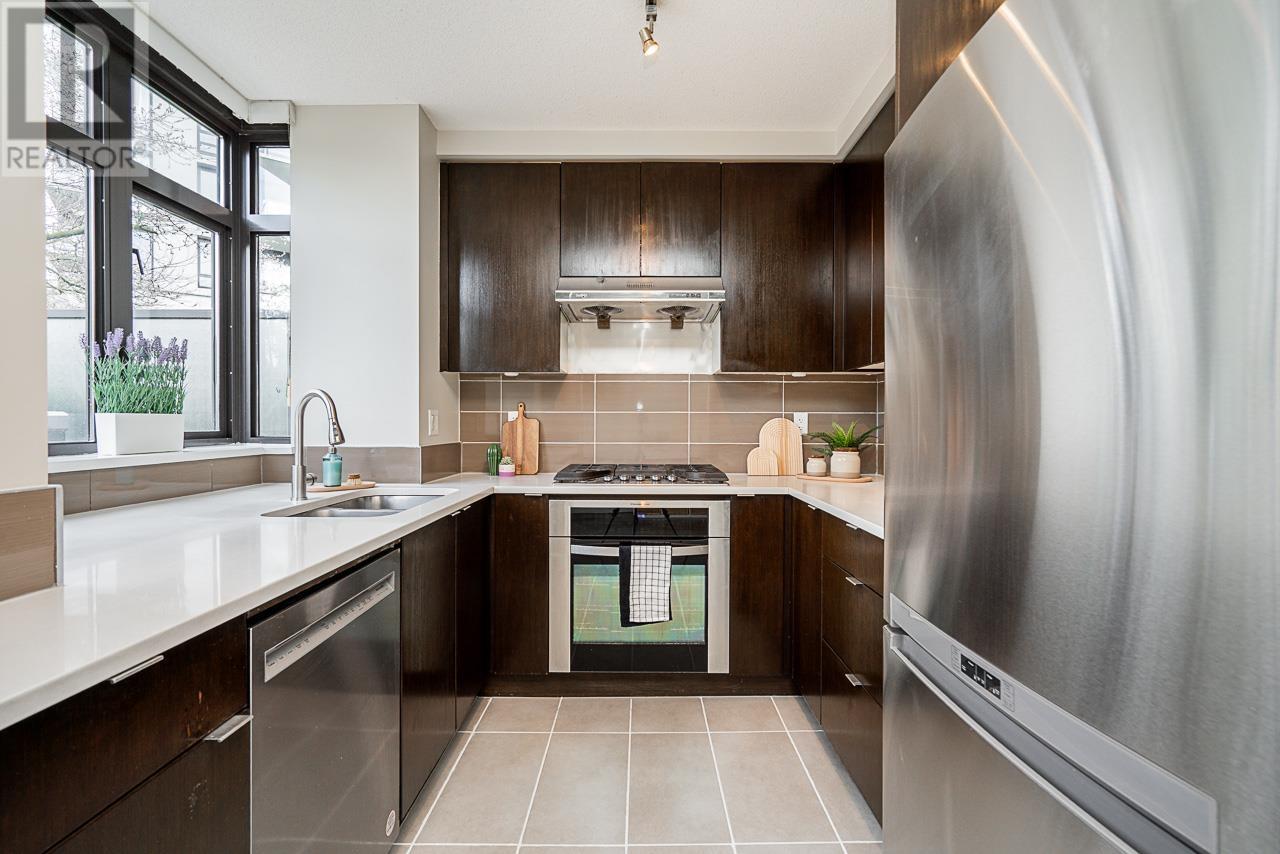 7064 Walker Avenue, Burnaby, British Columbia  V5E 3C5 - Photo 13 - R3004650