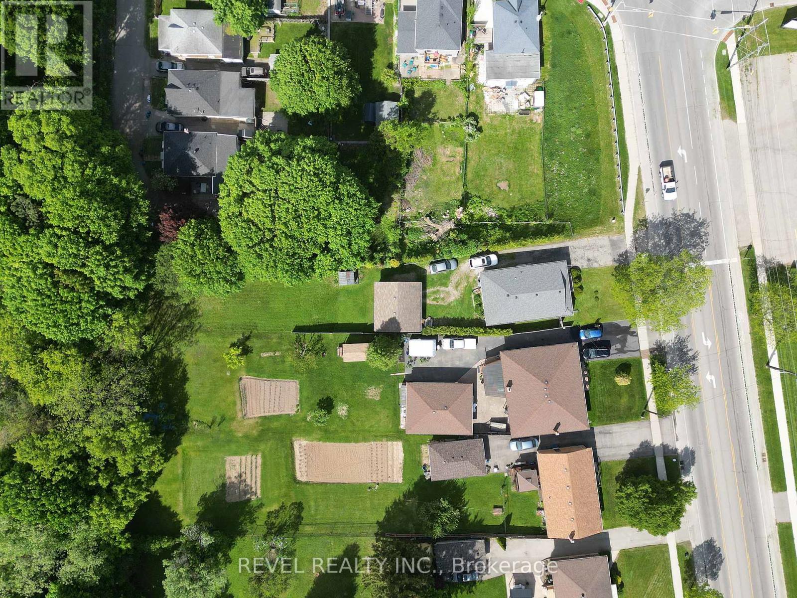 120 Henry Street, Brantford, Ontario  N3S 5C7 - Photo 25 - X12158290