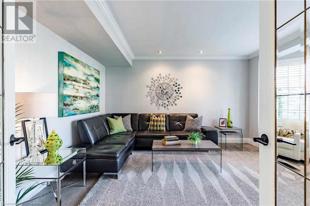 Property at 1486 MYRON Drive image 4