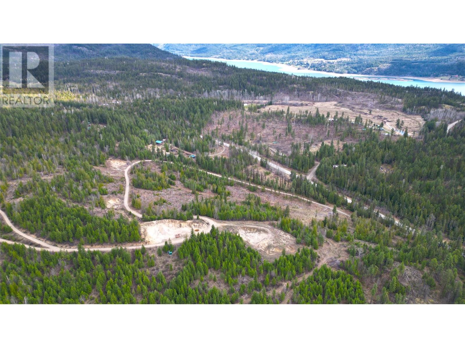 9300 6 Highway, Edgewood, British Columbia  V0G 1J0 - Photo 16 - 10343313
