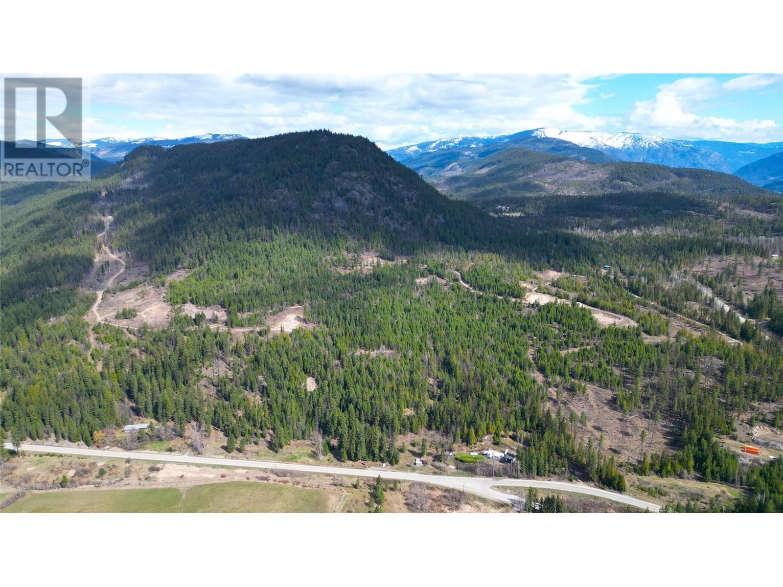9300 6 Highway, Edgewood, British Columbia  V0G 1J0 - Photo 27 - 10343313