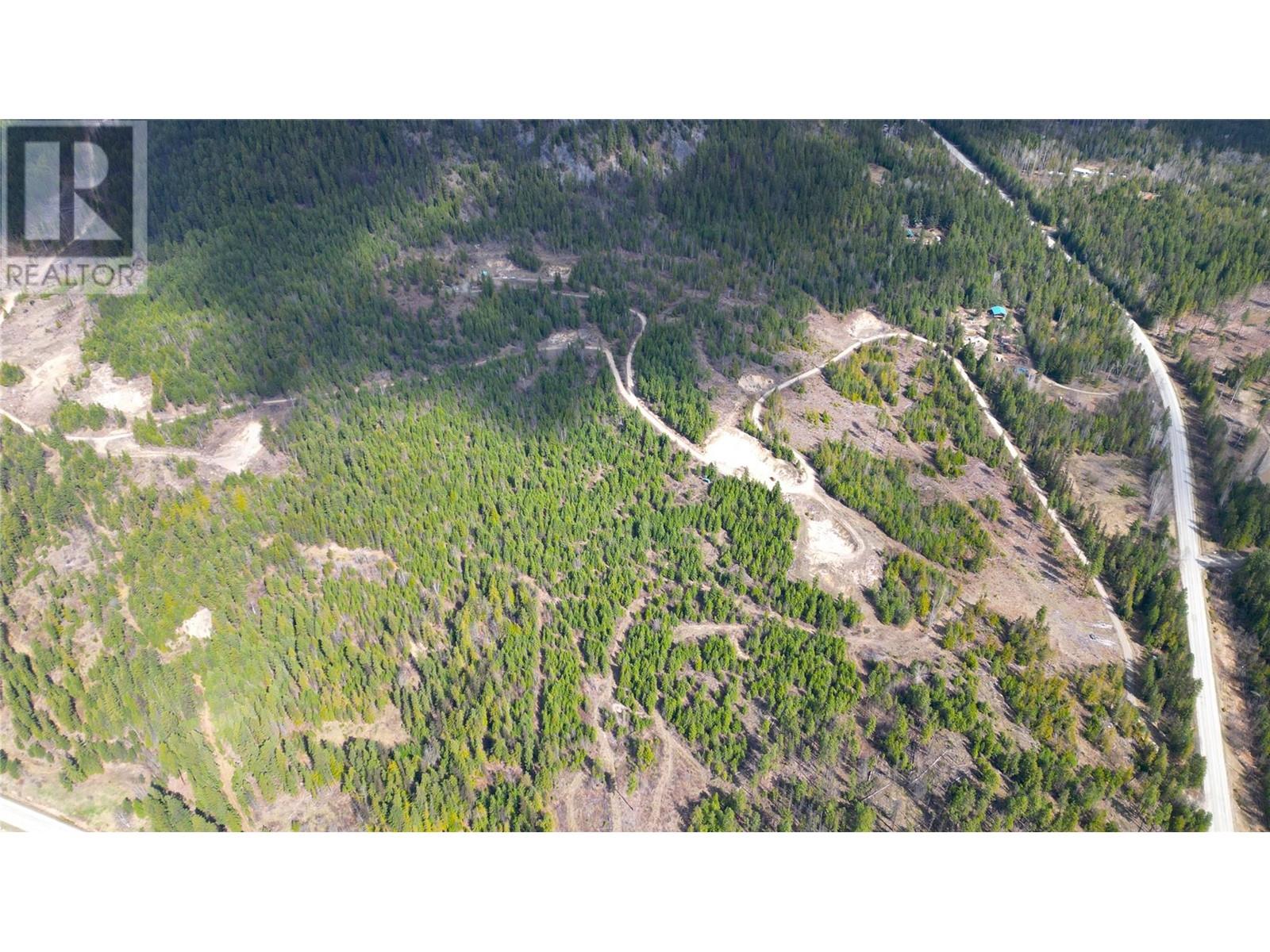 9300 6 Highway, Edgewood, British Columbia  V0G 1J0 - Photo 31 - 10343313