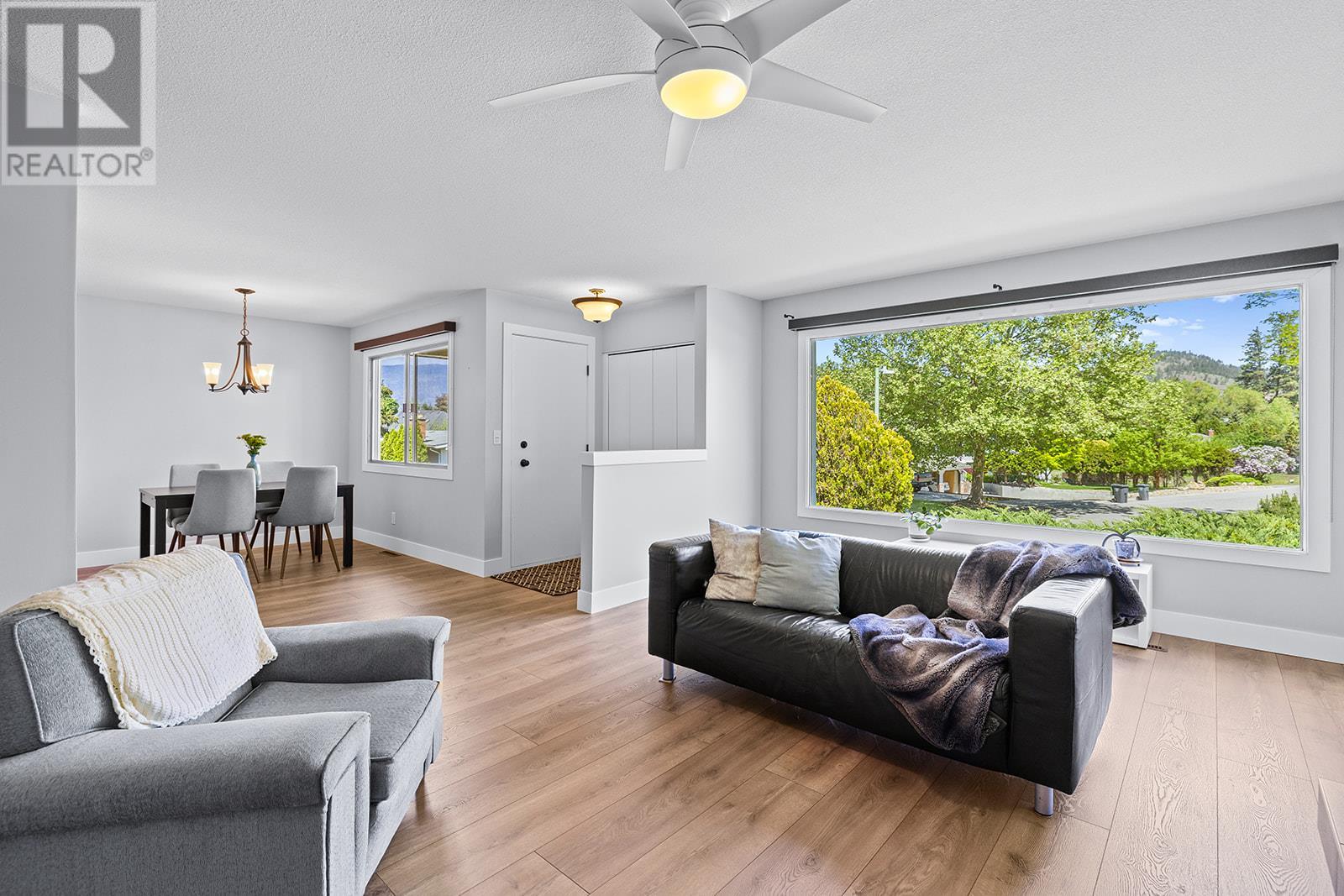 1745 Haug Avenue, Kelowna, British Columbia  V1Y 4M3 - Photo 3 - 10347100