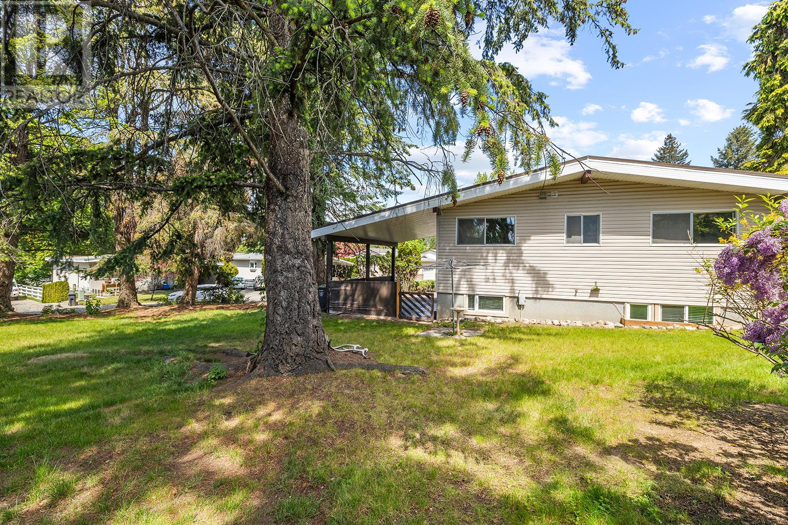 1745 Haug Avenue, Kelowna, British Columbia  V1Y 4M3 - Photo 29 - 10347100