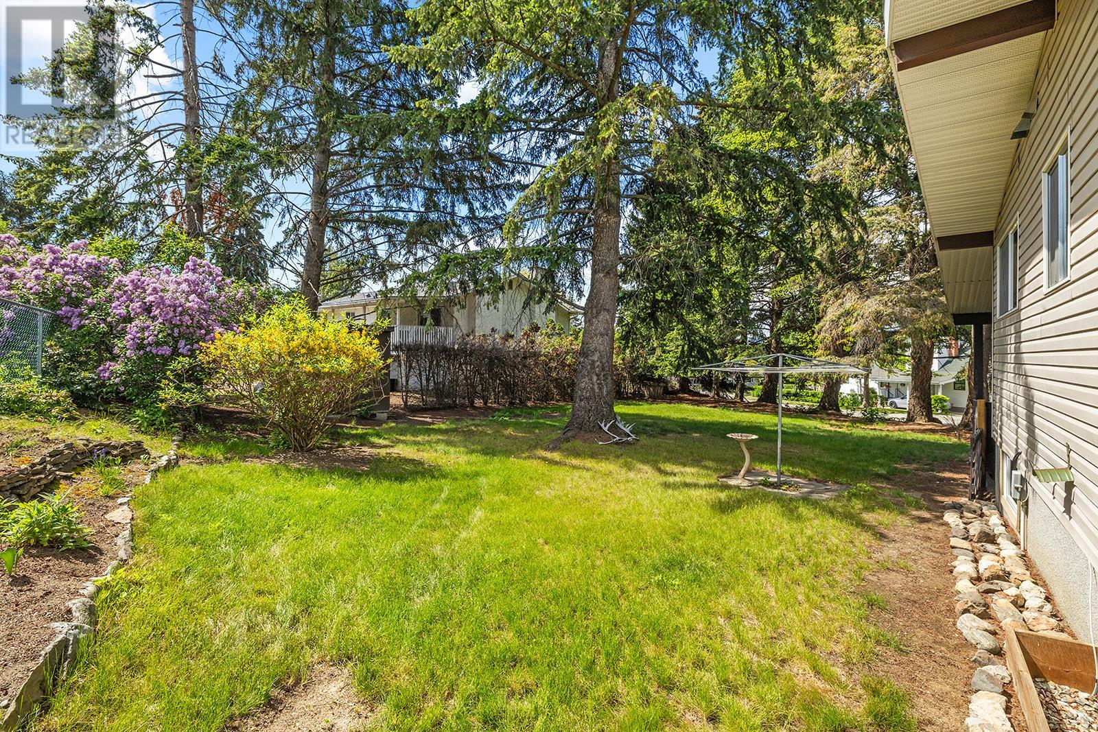 1745 Haug Avenue, Kelowna, British Columbia  V1Y 4M3 - Photo 28 - 10347100