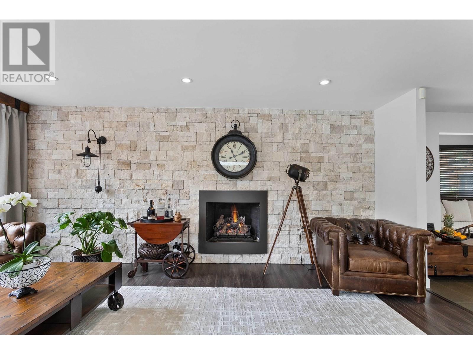 2606 Hawser Avenue, Coquitlam, British Columbia  V3C 4E1 - Photo 6 - R3004625