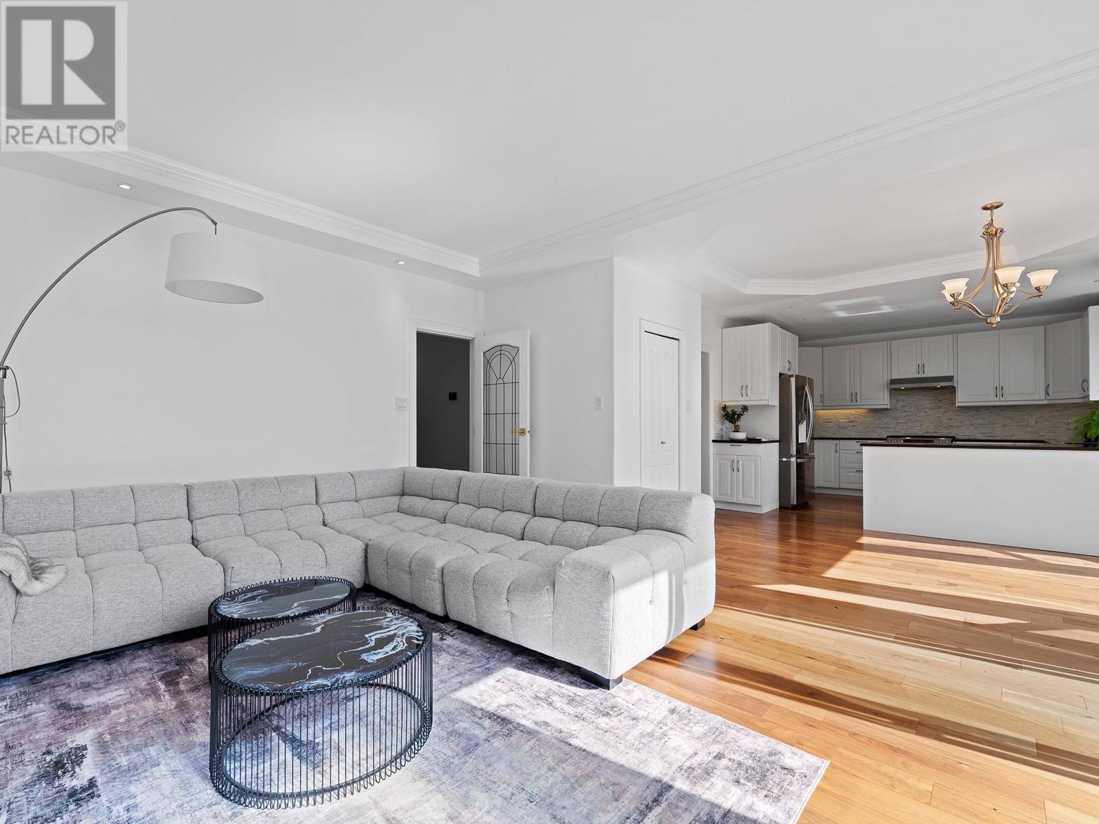 1075 Adderley Street, North Vancouver, British Columbia  V7L 1T4 - Photo 13 - R3004675