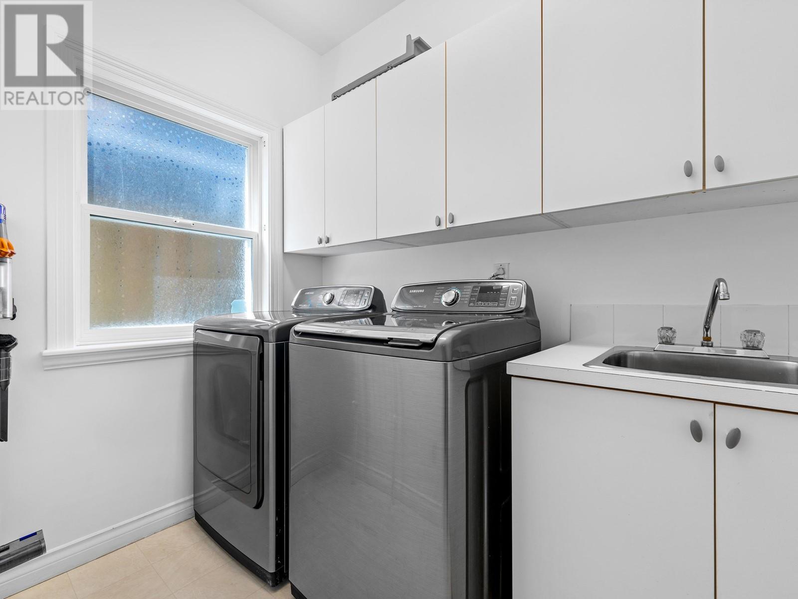 1075 Adderley Street, North Vancouver, British Columbia  V7L 1T4 - Photo 17 - R3004675