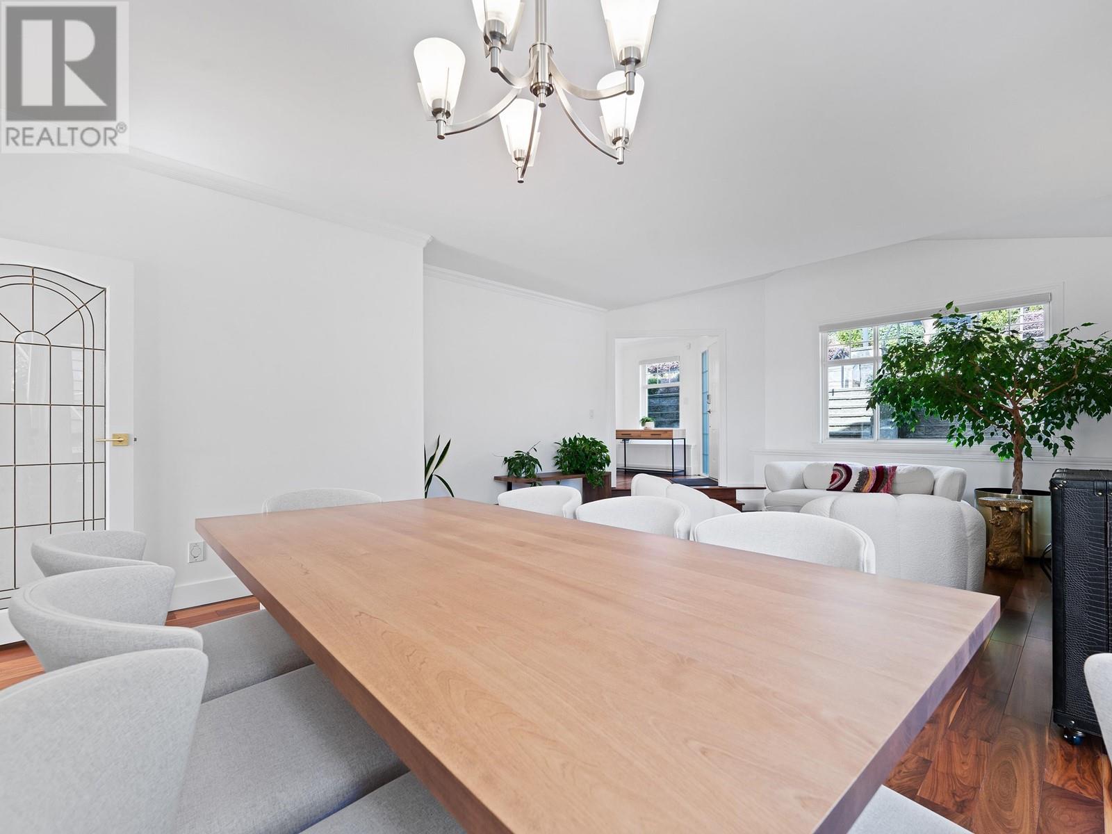 1075 Adderley Street, North Vancouver, British Columbia  V7L 1T4 - Photo 7 - R3004675