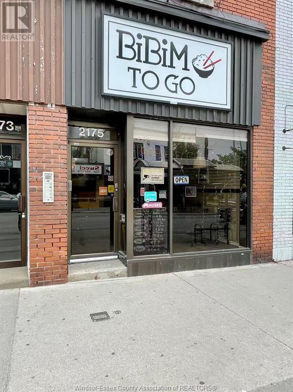 2175 WYANDOTTE West, Windsor, Ontario