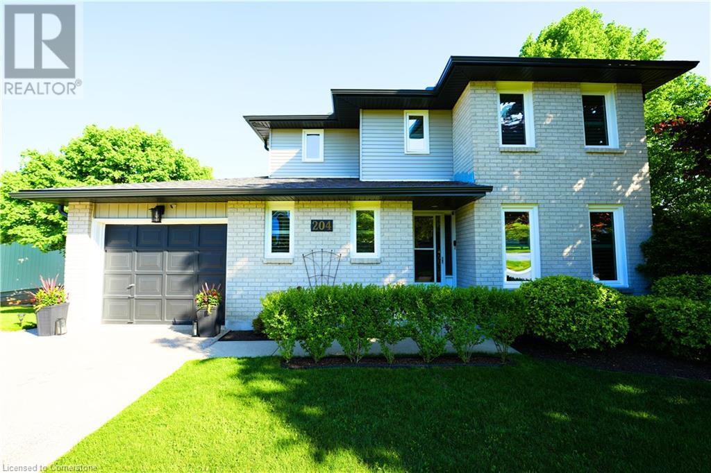 Property at 204 QUINTE Court image 2