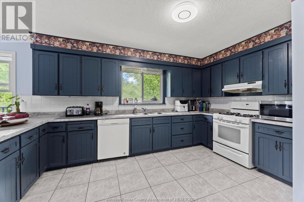 8297 Concession 8 Road, Amherstburg, Ontario  N0R 1J0 - Photo 14 - 25012583