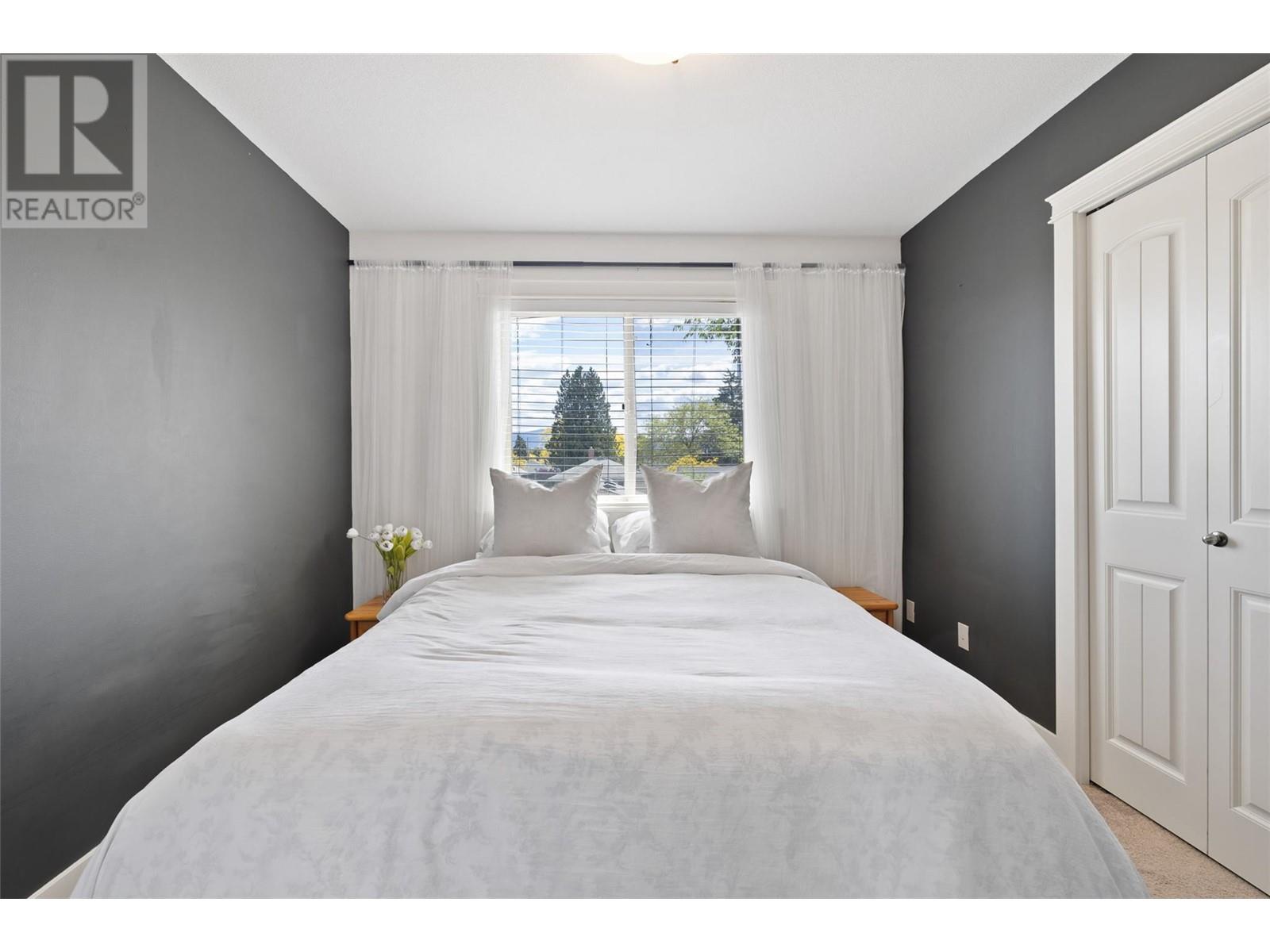 733 Clement Avenue, Kelowna, British Columbia  V1Y 7C9 - Photo 30 - 10348213