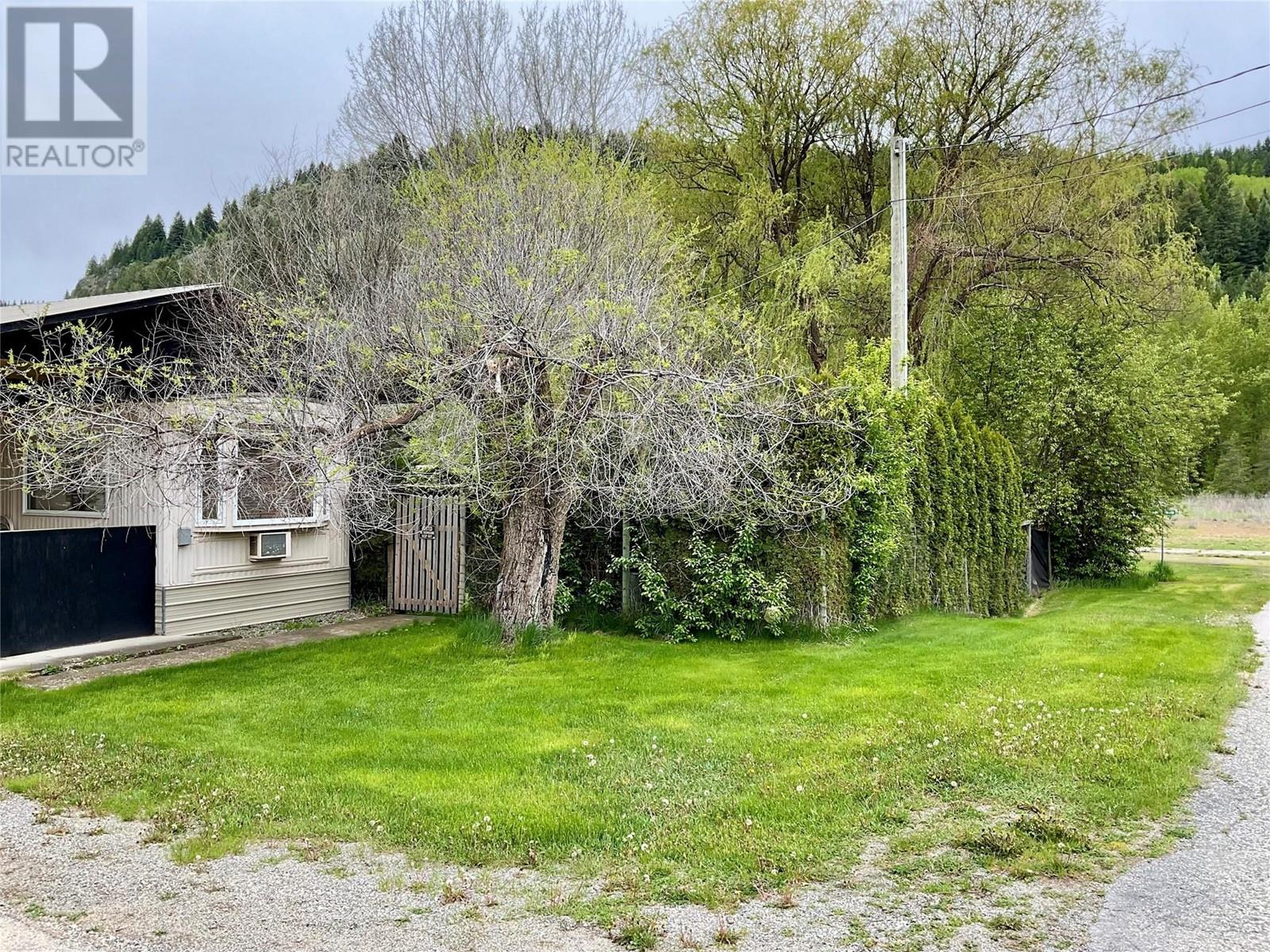 1380 Klondike Street, Greenwood, British Columbia  V0H 1J0 - Photo 2 - 10348557